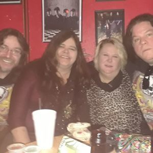 Meet your Posher, Lori